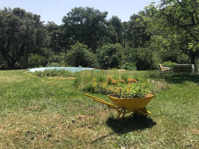 A property with a house in the heart of the Nature Reserve