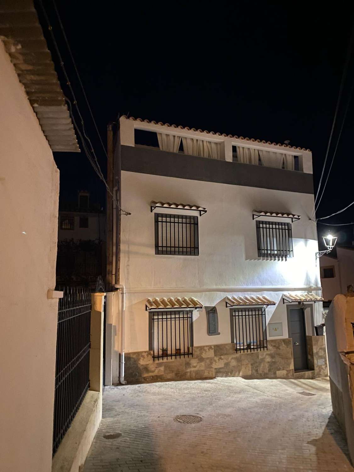 Haus mit Grundstück in Hinojares